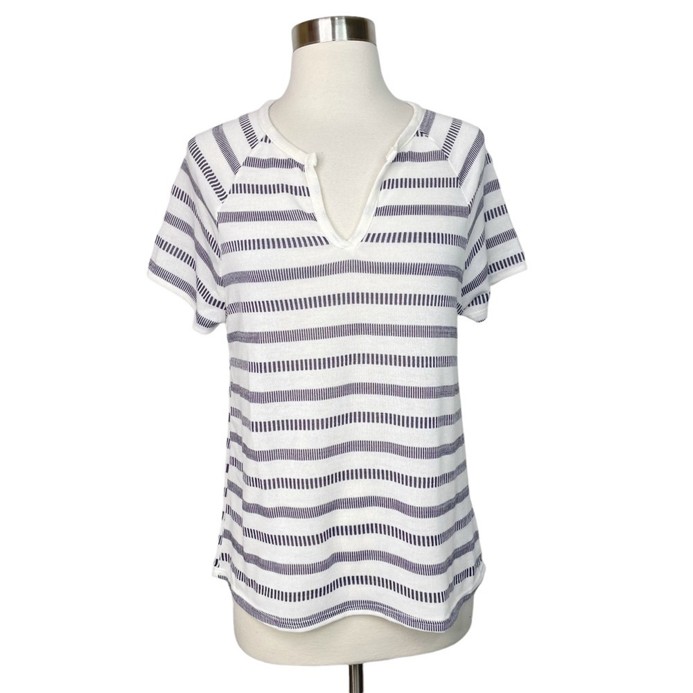 Stitch Fix l Kaileigh Split Neck Top, Small